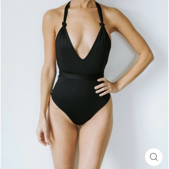 Londre Multiway Matte Black Swimsuit - Picture 3 of 3